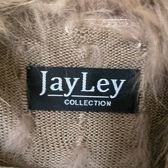 100% real fur vest - Picture 3 of 4